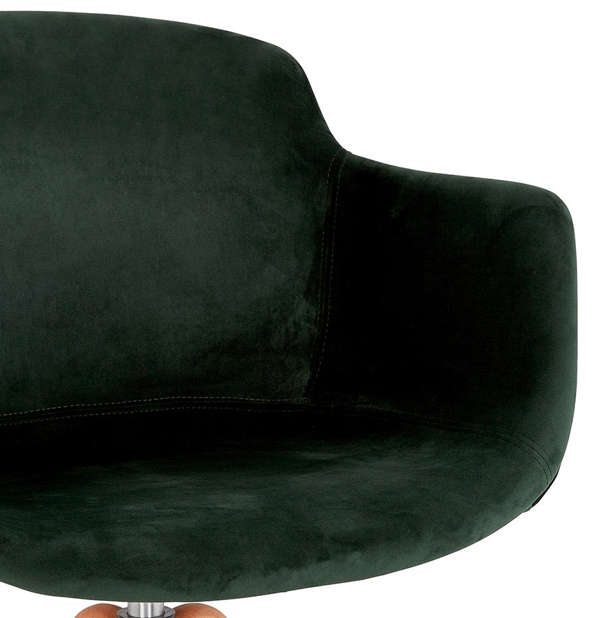 Veloria | Luxe fauteuil met armleuningen - groen velours - natuurlijk hout