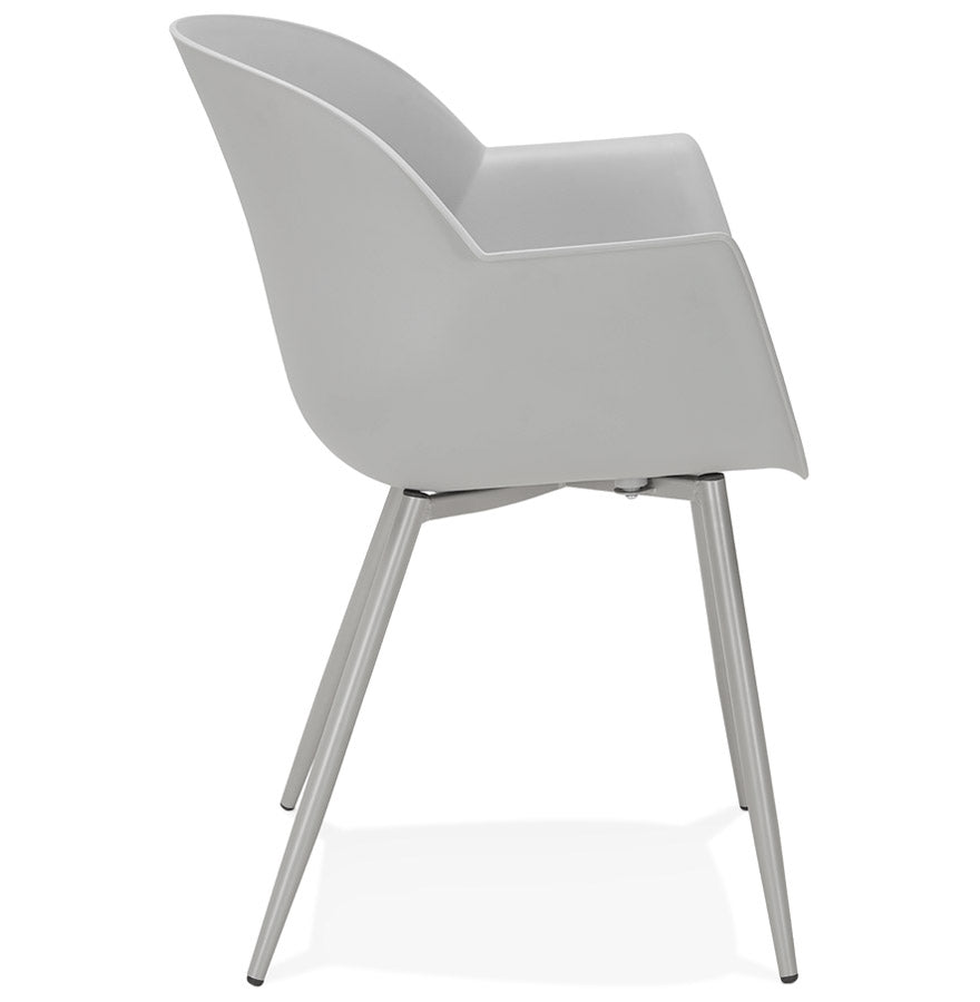 Veloria | Luxe designstoel met armleuningen – stijlvol en comfortabel