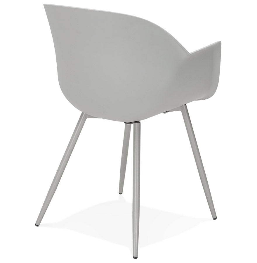 Veloria | Luxe designstoel met armleuningen – stijlvol en comfortabel