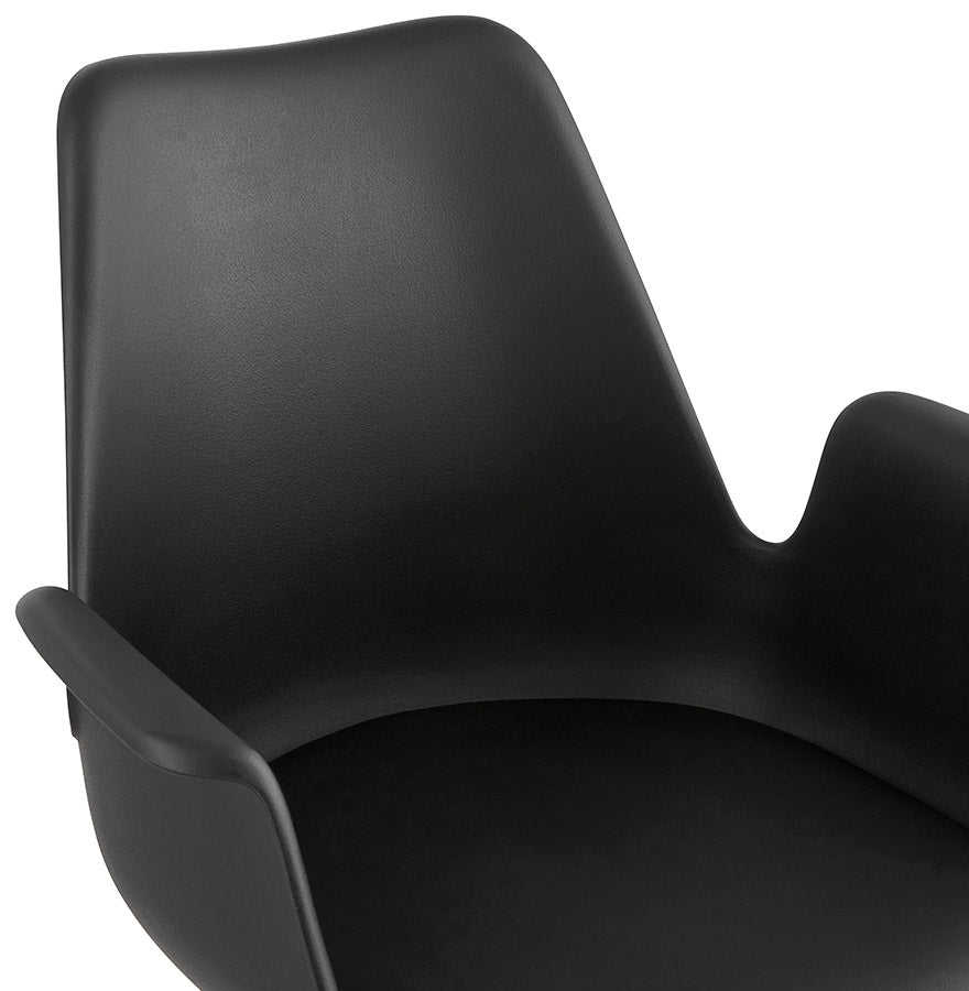 Salyra | Luxe fauteuil met armleuningen – industrieel ontwerp