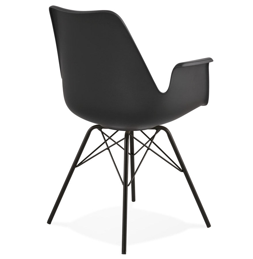Salyra | Luxe fauteuil met armleuningen – industrieel ontwerp