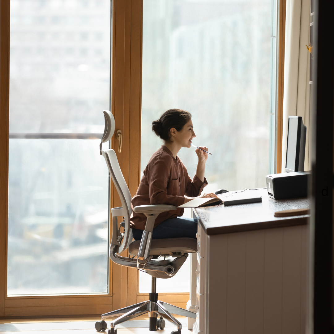 Hoe kies je een ergonomische bureaustoel voor langdurig thuiswerken?