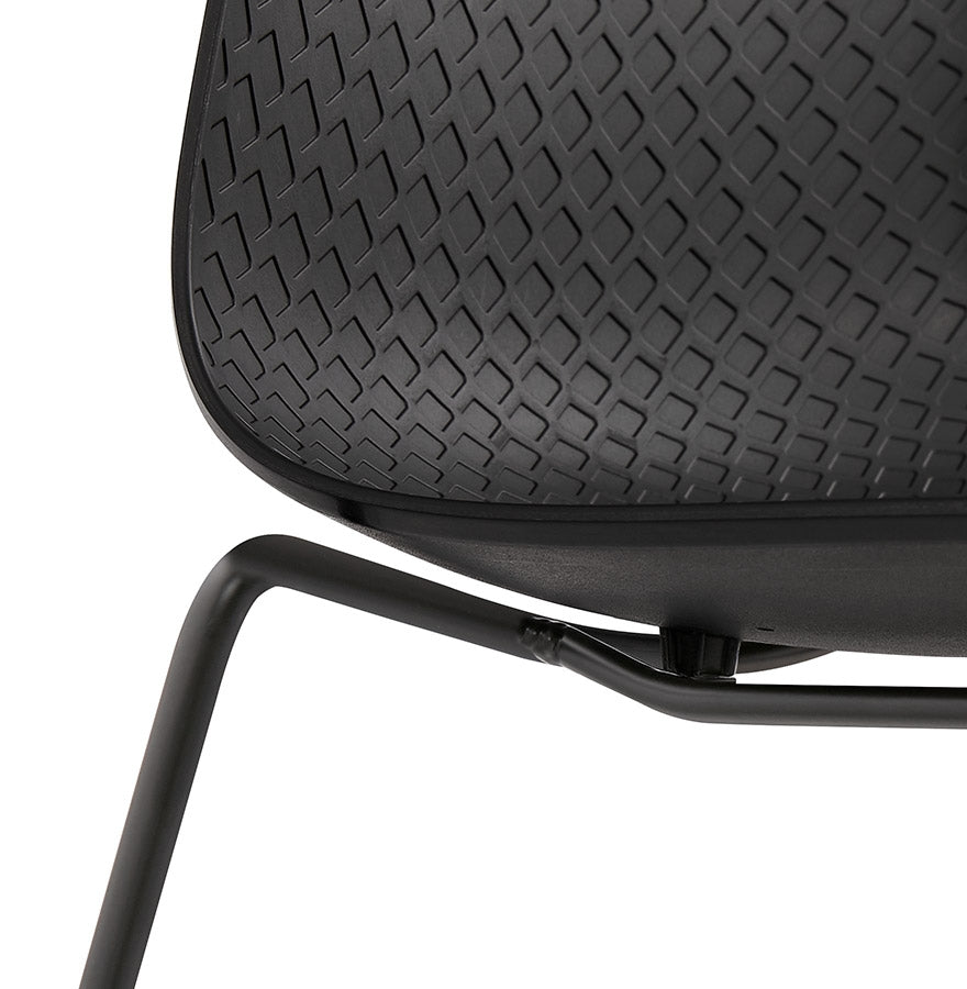 Noxara | Luxe zwarte stoel met metalen poten-OfficeKing