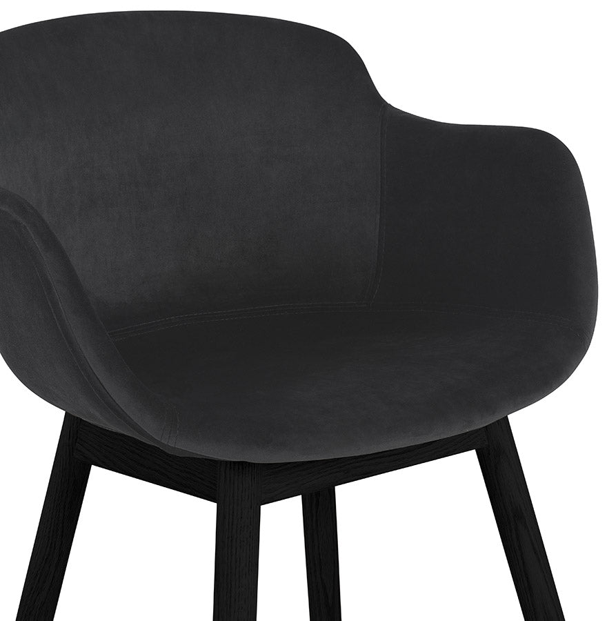 Veloria | Luxe fluwelen stoel met armleuningen - tijdloos design