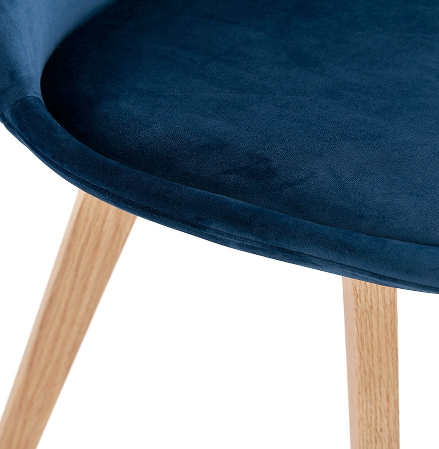 Aurelia | Luxe blauwe fauteuil - natuurlijk hout met structuur