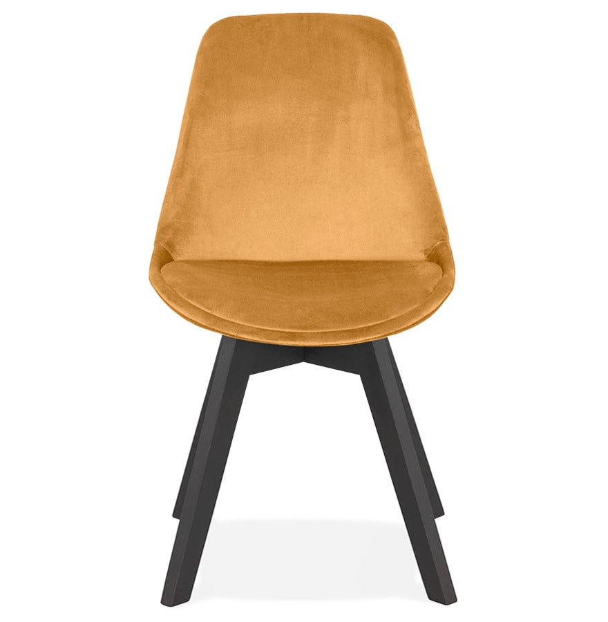 Velorex | Luxe mosterdfluwelen stoel – elegant design – zwart houten accenten