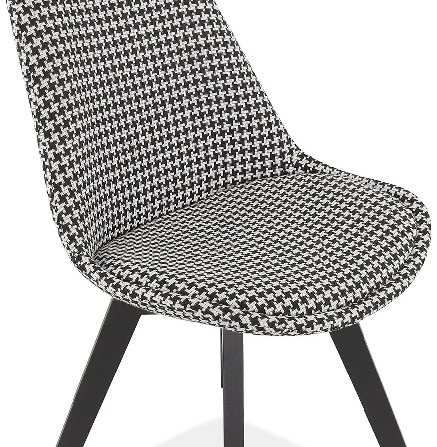 Couture | Luxe fauteuil in pied-de-poule met zwart houten structuur