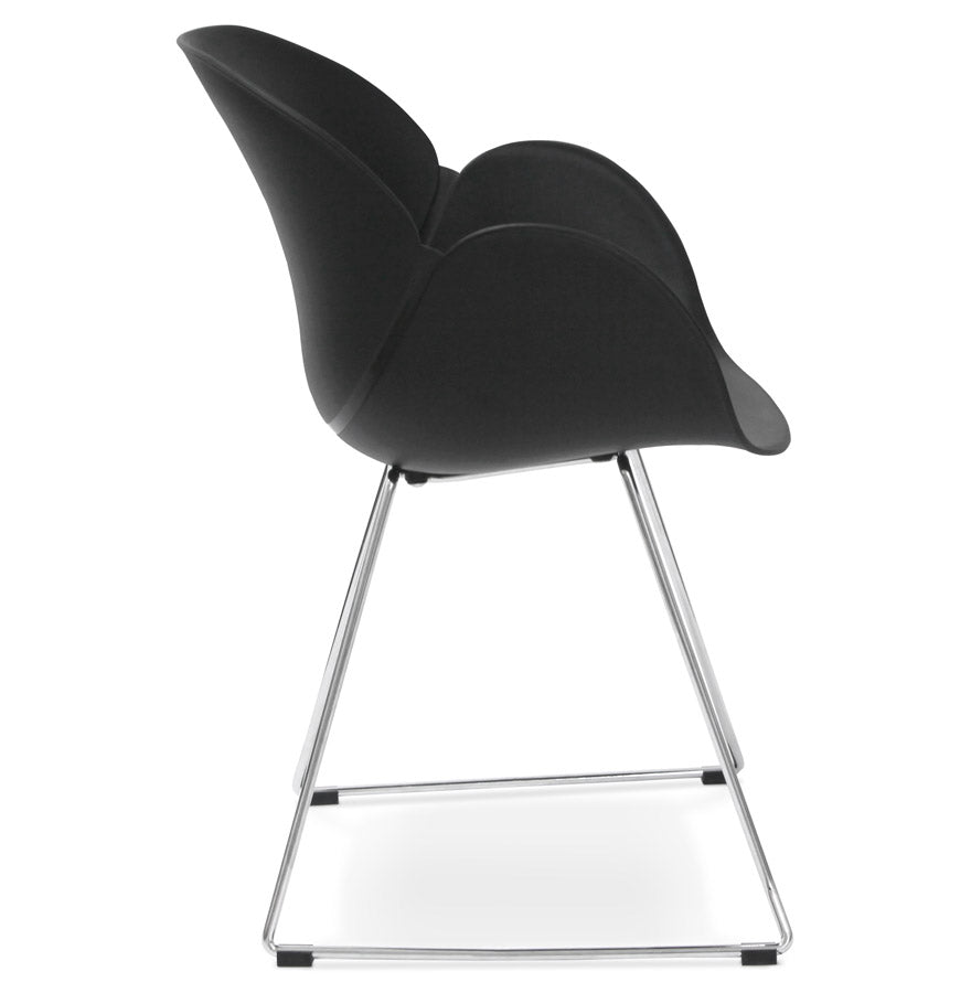 Nexara | Luxe designstoel in zwart kunststof – stijlvol en comfortabel-OfficeKing