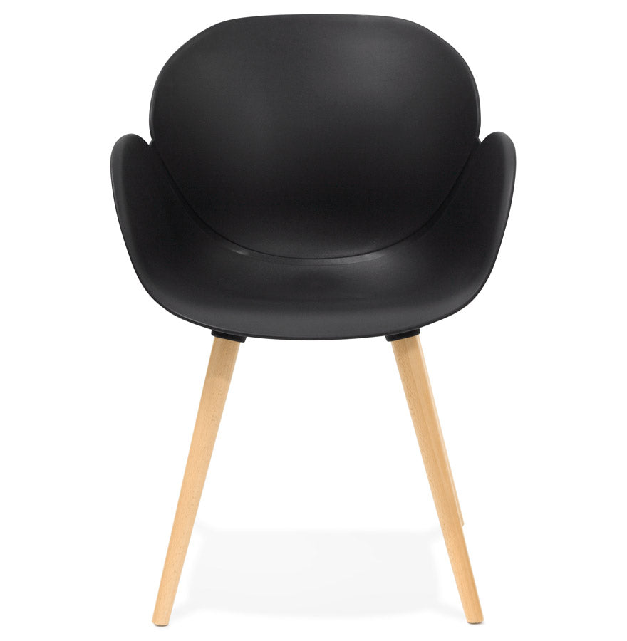Nordara | Scandinavische stoel met luxe uitstraling en houten poten