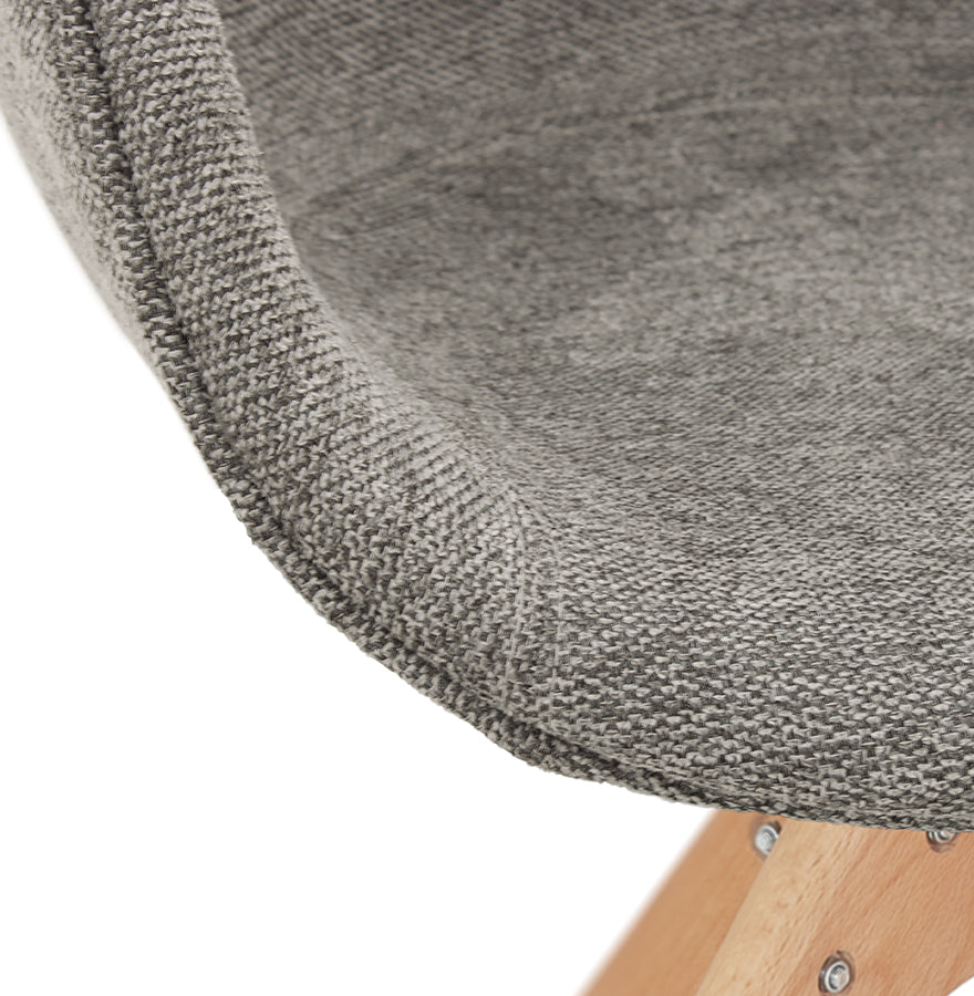 Nobelle | Luxe armstoel in donkergrijs – natuurlijk hout