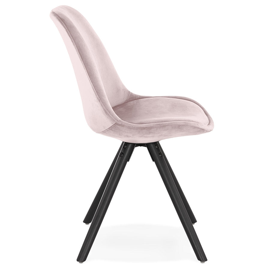 Veloria | Vintage fauteuil in luxe roze fluweel – elegant en stijlvol