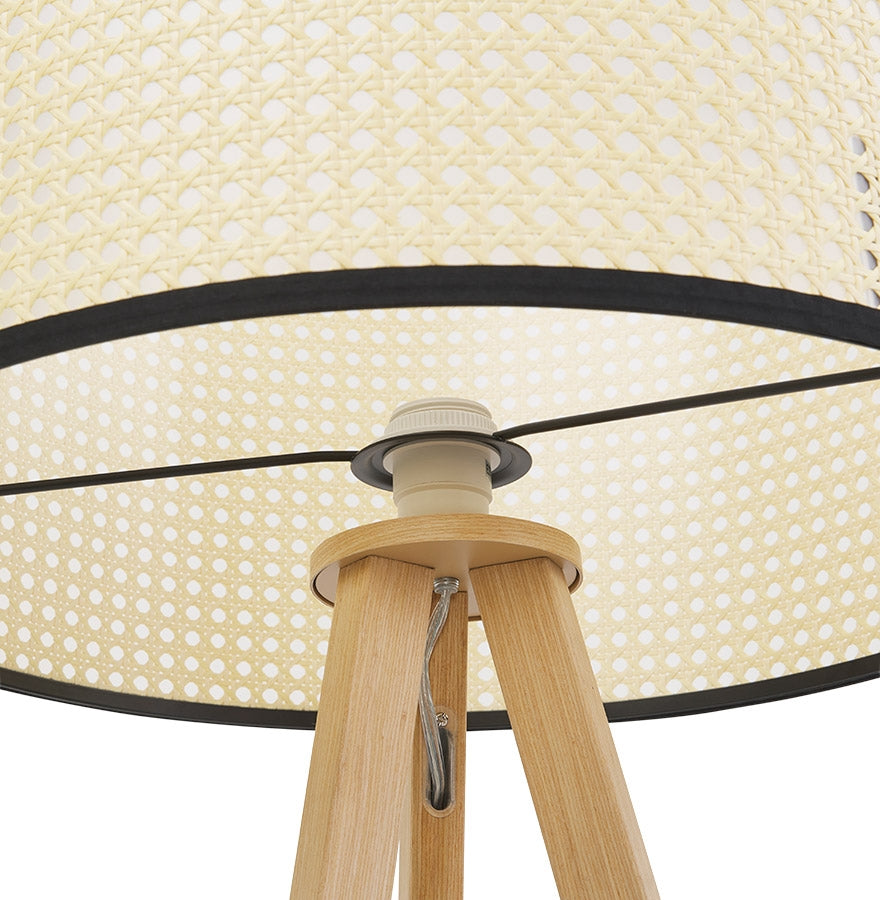 Lumira | Driepoot Vloerlamp met Rotan – Elegant en Natuurlijk Design