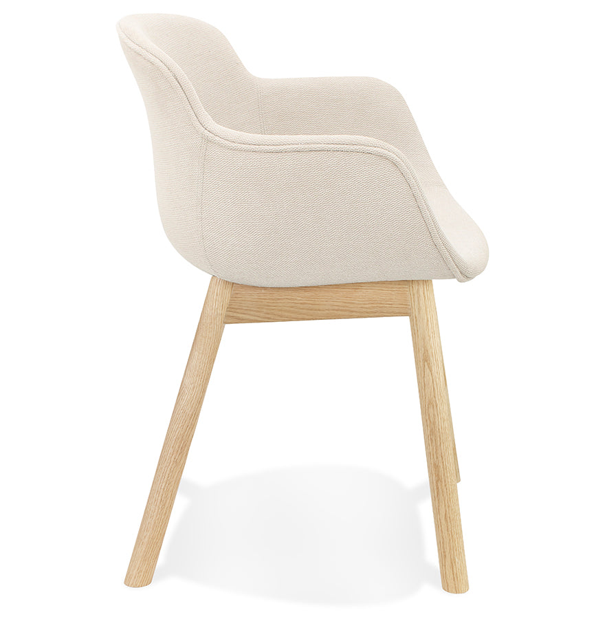 Veranova | Luxe beige fauteuil met armleuningen – natuurlijk houten poten