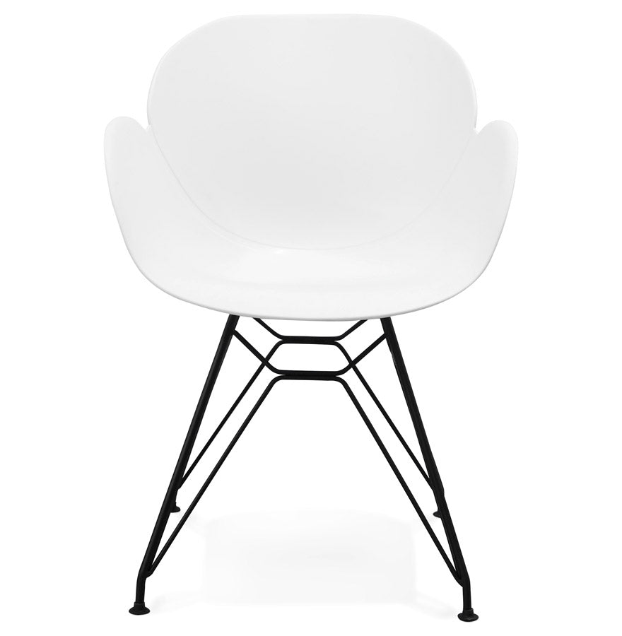 Astralux | Designstoel in wit met industriële flair