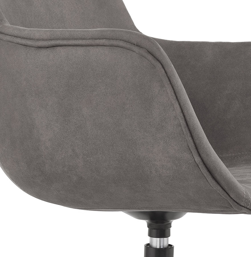 Veloria | Luxe designstoel met armleuningen – stijlvol en comfortabel