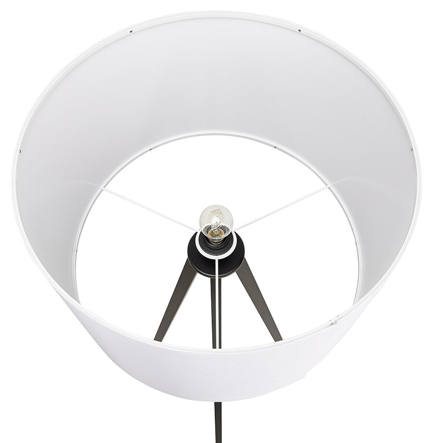 Luminara | Driepoot Staande Lamp – Elegant en Modern