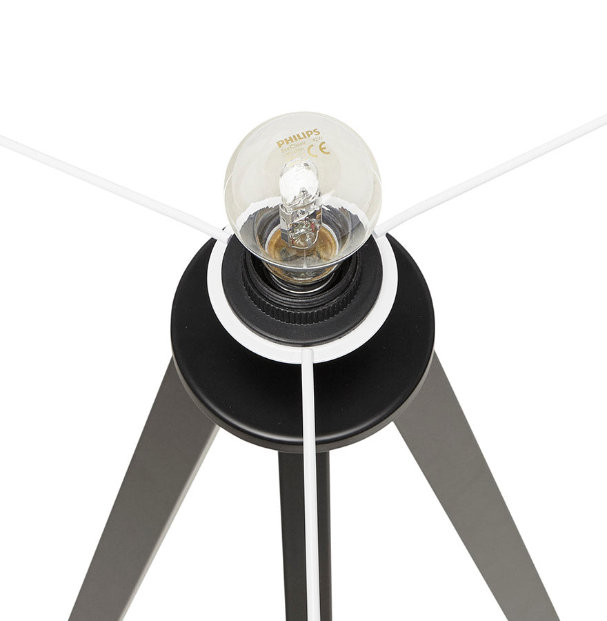 Luminara | Driepoot Staande Lamp – Elegant en Modern