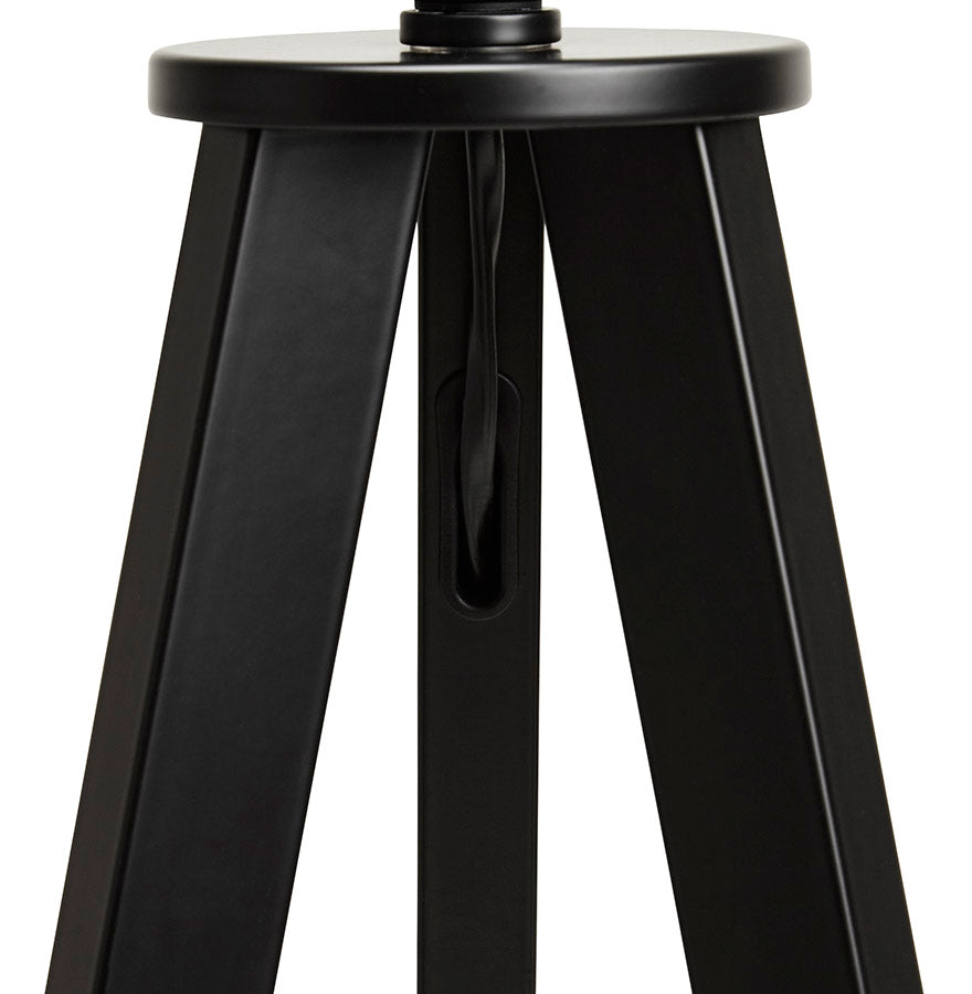 Luminara | Driepoot Staande Lamp – Elegant en Modern