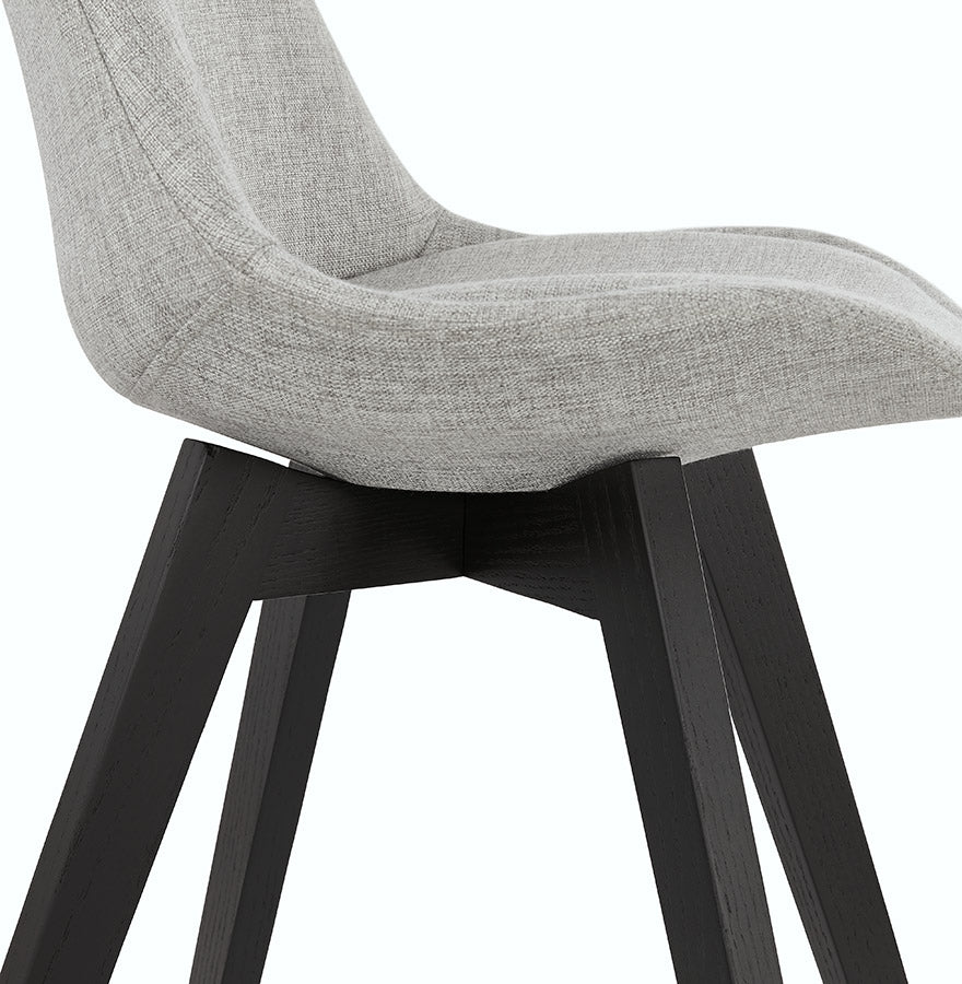 Vellora | Luxe designstoel in grijs stof – elegant en comfortabel-OfficeKing