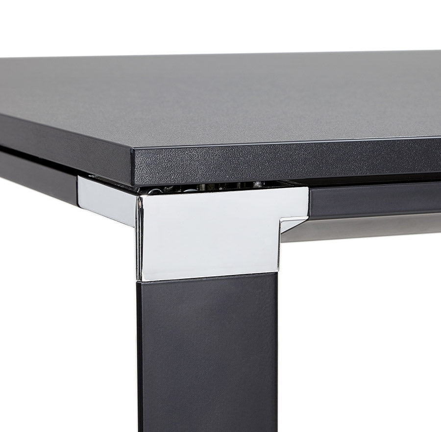 Nexora | Luxuriöses schwarzes Büro – elegant & geräumig-OfficeKing